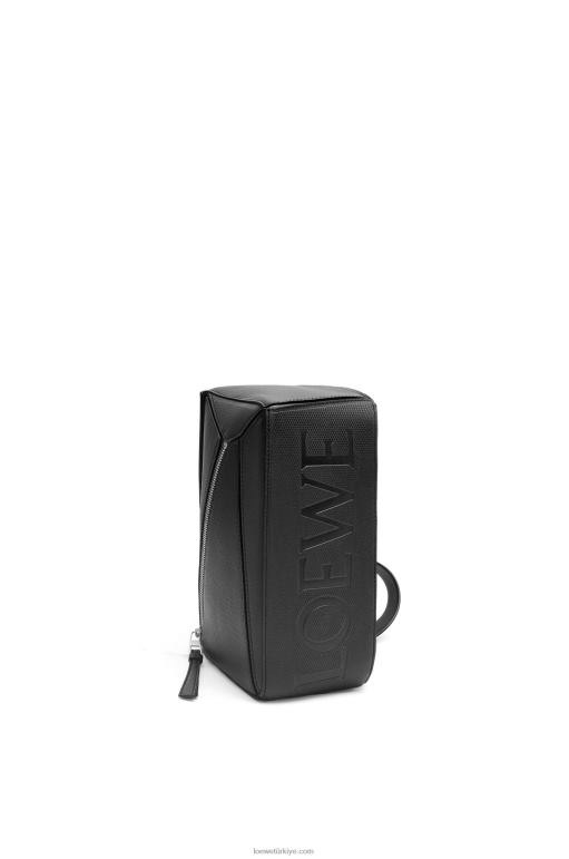 Loewe elmas dana derisinden küçük yapboz çanta 02600566 erkekler siyah