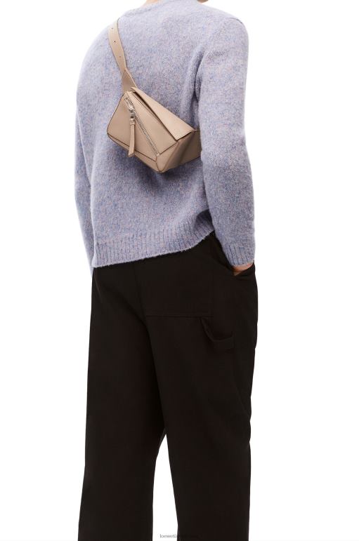 Loewe klasik dana derisinden mini puzzle bumbag 02600548 erkekler kum