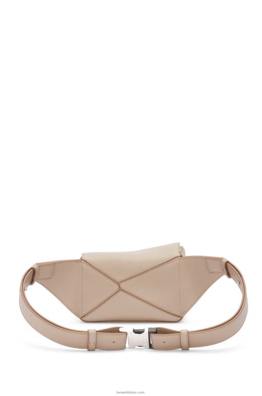 Loewe klasik dana derisinden mini puzzle bumbag 02600548 erkekler kum