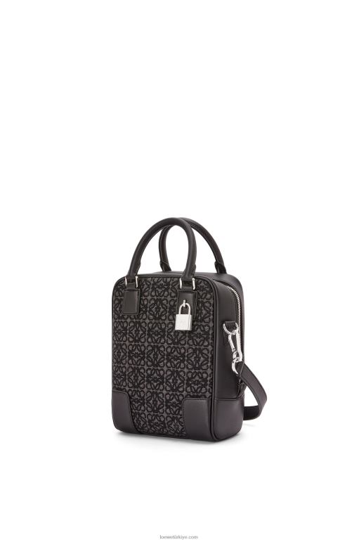 Loewe anagram jakarlı ve dana derisinde amazona 15 02600147 erkekler antrasit/siyah