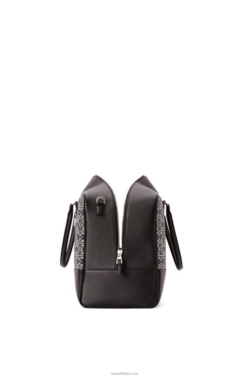 Loewe anagram jakarlı ve dana derisinden amazona 44 çanta 02600149 erkekler lacivert/siyah