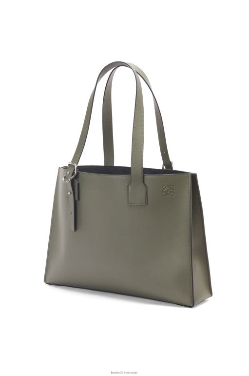 Loewe klasik dana derisinden tokalı yatay tote 02600180 erkekler haki yeşil