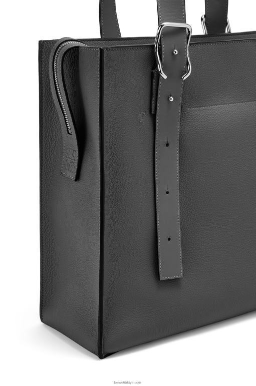 Loewe yumuşak damarlı dana derisinden tokalı fermuarlı tote 02600179 erkekler siyah