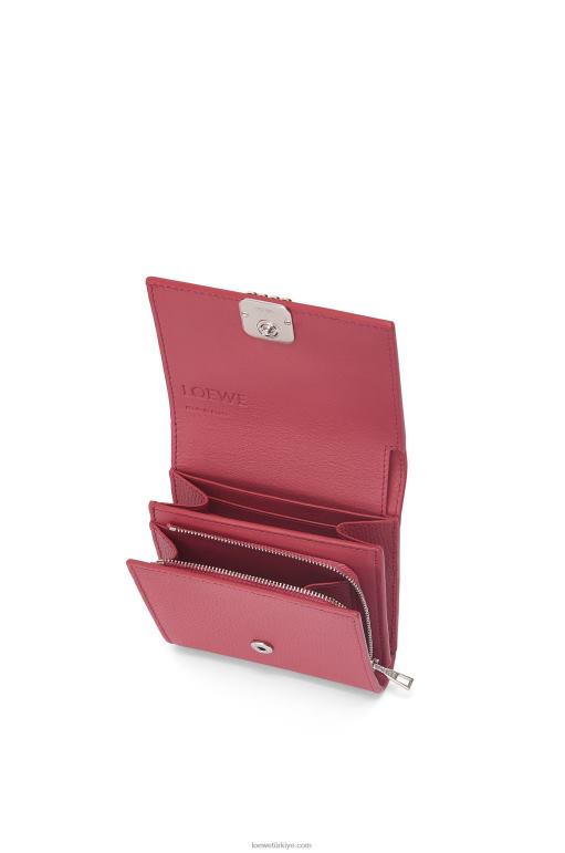 Loewe çakıl taneli dana derisinde anagram kompakt kapaklı cüzdan 026001239 kadınlar erik gülü