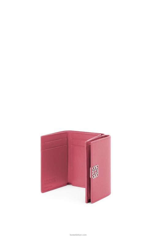 Loewe çakıl taneli dana derisinden anagram üç katlı cüzdan 026001238 kadınlar erik gülü