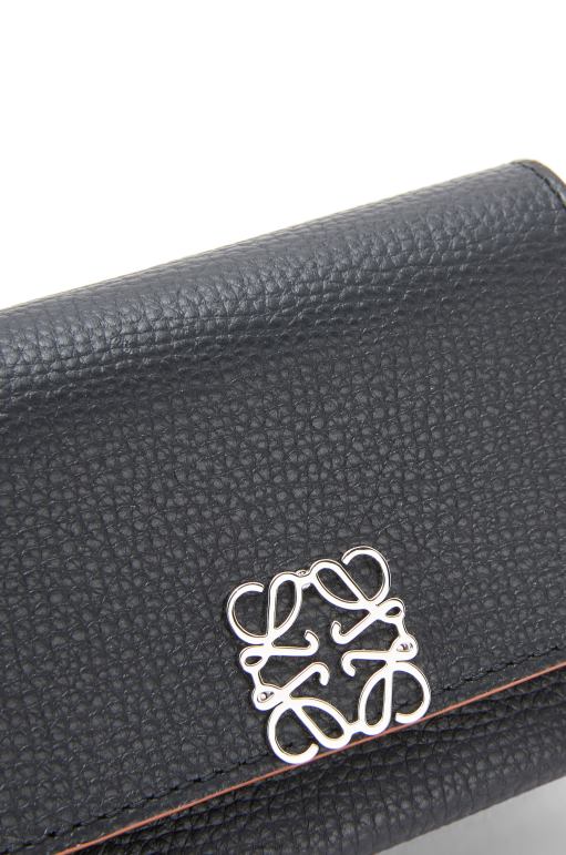 Loewe çakıl taneli dana derisinden anagram üç katlı cüzdan 026001245 kadınlar siyah