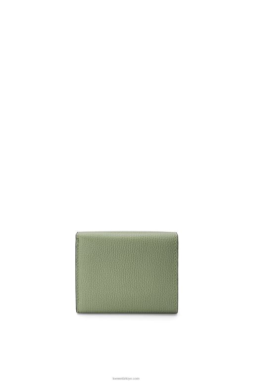 Loewe çakıl taneli dana derisinden anagram üç katlı cüzdan 026001247 kadınlar biberiye