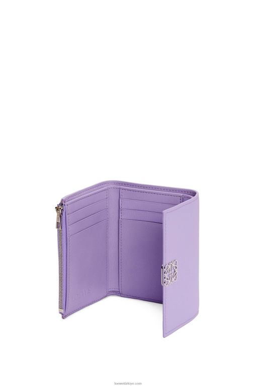 Loewe anagram çakıl taneli dana derisinden küçük dikey cüzdan 026001237 kadınlar açık leylak rengi