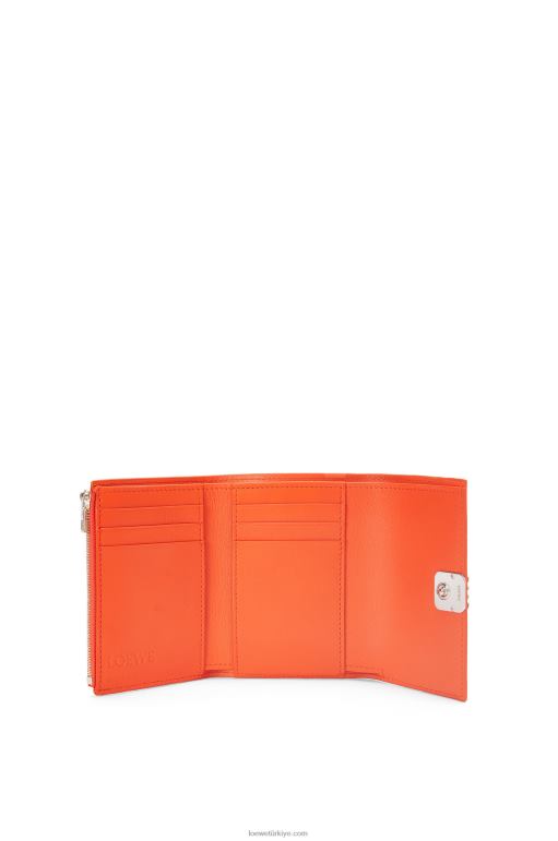 Loewe anagram çakıl taneli dana derisinden küçük dikey cüzdan 026001292 kadınlar turuncu