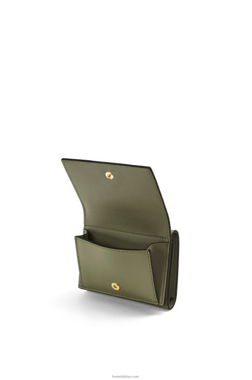 Loewe kabartmalı ipek dana derisinden tekrarlayan üç katlı cüzdan 026001277 kadınlar avokado yeşili