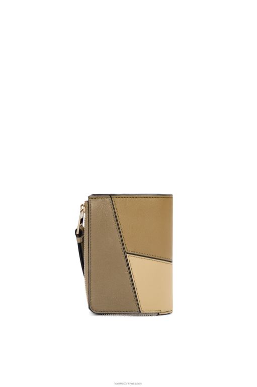 Loewe klasik buzağı bulmaca ince ikiye katlanır cüzdan 026001258 kadınlar kil yeşili/tereyağı