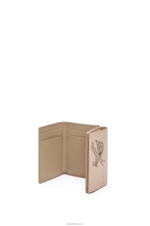 Loewe klasik dana derisinden salyangoz üç katlı cüzdan 026001300 kadınlar tozlu bej