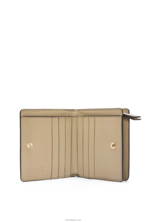 Loewe klasik dana derisinden yapboz kompakt fermuarlı cüzdan 026001259 kadınlar kil yeşili/tereyağı