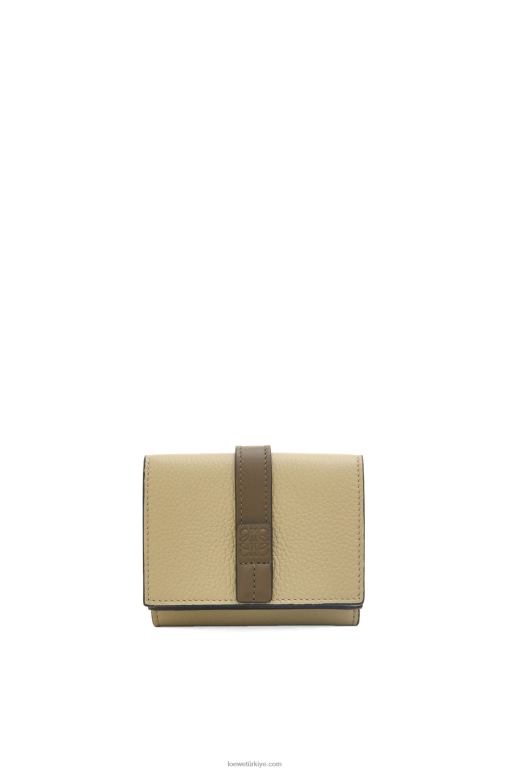 Loewe yumuşak damarlı dana derisinden üç katlı cüzdan 026001209 kadınlar adaçayı yeşili/koyu haki yeşili