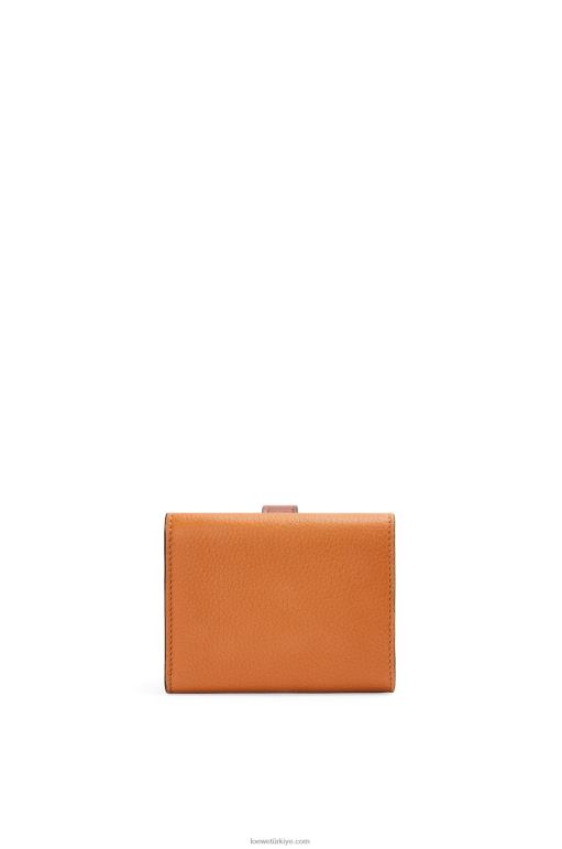 Loewe yumuşak damarlı dana derisinden üç katlı cüzdan 026001254 kadınlar hafif karamel/ceviz