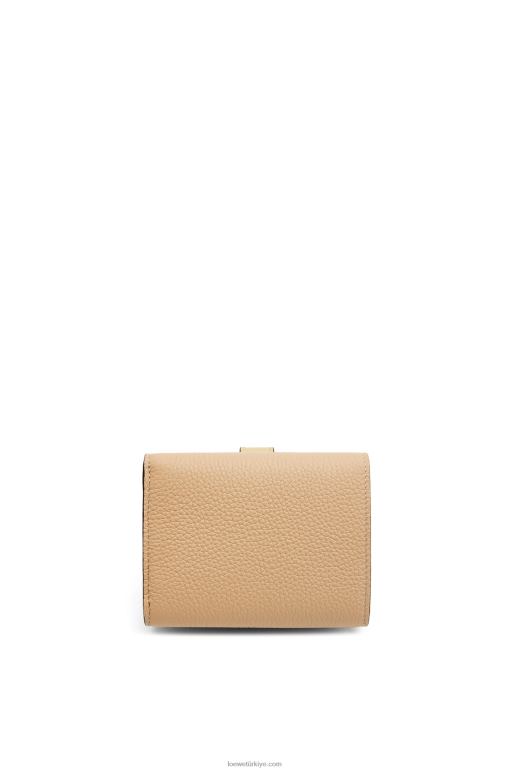 Loewe yumuşak damarlı dana derisinden üç katlı cüzdan 026001285 kadınlar tereyağı/soluk limon