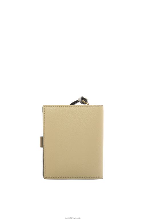 Loewe yumuşak taneli dana derisinden kompakt fermuarlı cüzdan 026001211 kadınlar adaçayı yeşili/koyu haki yeşili