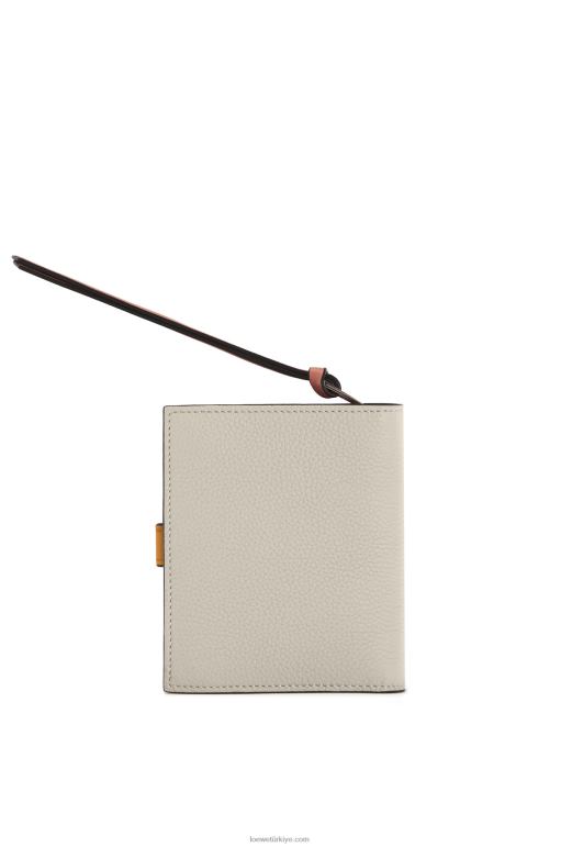 Loewe yumuşak taneli dana derisinden kompakt fermuarlı cüzdan 026001222 kadınlar hafif yulaf/bal