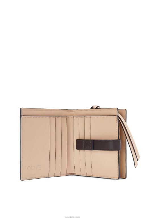 Loewe yumuşak taneli dana derisinden kompakt fermuarlı cüzdan 026001244 kadınlar erik/çikolata