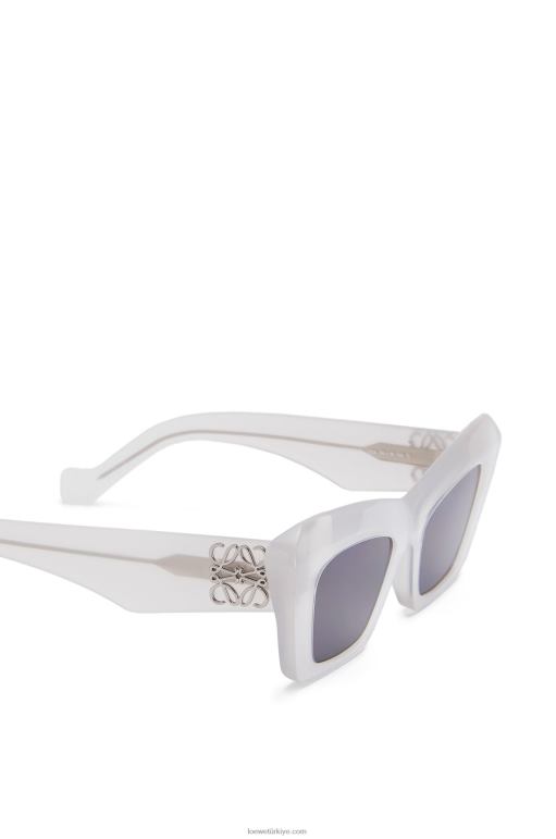 Loewe asetat cateye güneş gözlüğü 026001479 kadınlar buz beyazı
