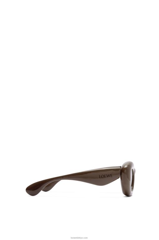 Loewe naylondan şişirilmiş kelebek güneş gözlüğü 026001452 kadınlar koyu kahverengi fw23