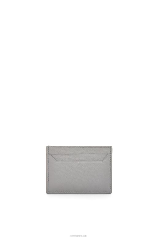 Loewe çakıl taneli dana derisinde anagram düz kartlık 026001322 kadınlar inci grisi