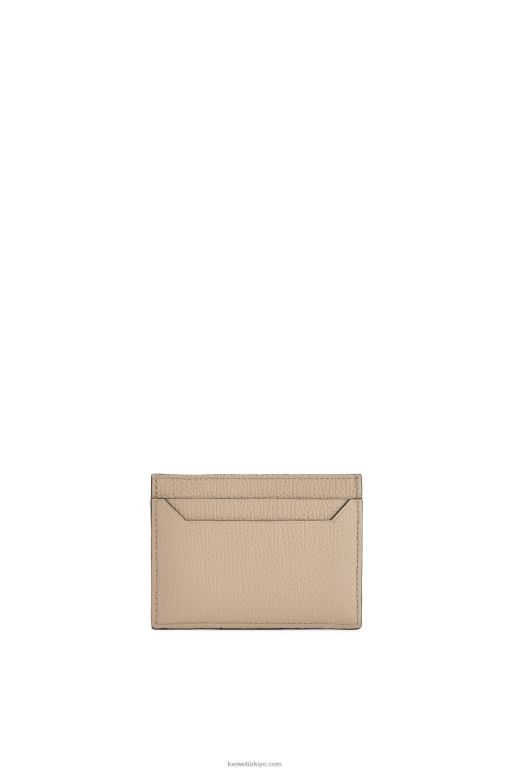 Loewe çakıl taneli dana derisinde anagram düz kartlık 026001357 kadınlar kum