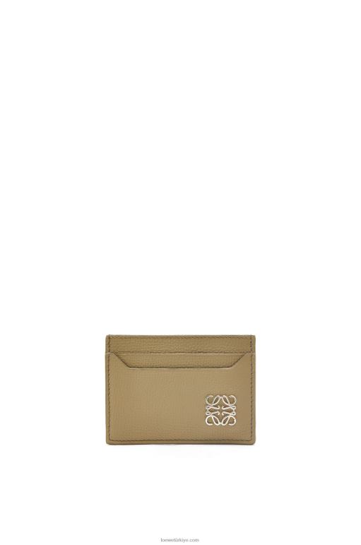 Loewe çakıl taneli dana derisinde anagram düz kartlık 026001371 kadınlar enginar yeşili