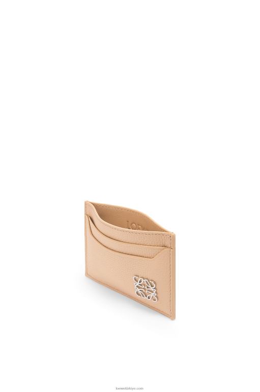 Loewe çakıl taneli dana derisinde anagram düz kartlık 026001403 kadınlar çıplak