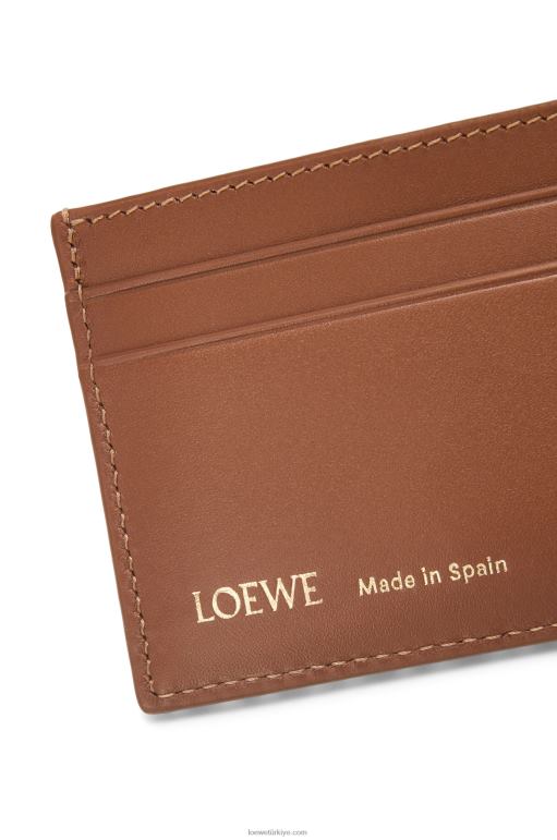 Loewe jakarlı ve dana derisinde düz kartlık 026001391 kadınlar bronzluk / ceviz