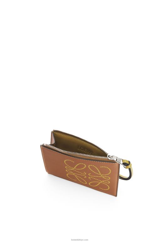 Loewe klasik dana derisinde marka jetonlu kartlık 026001392 kadınlar ten rengi/koyu sarı