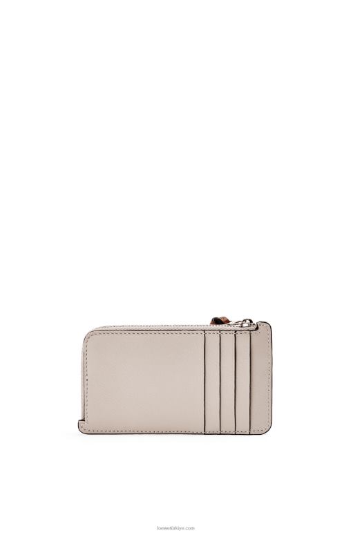 Loewe klasik dana derisinde marka jetonlu kartlık 026001407 kadınlar hafif yulaf/tan