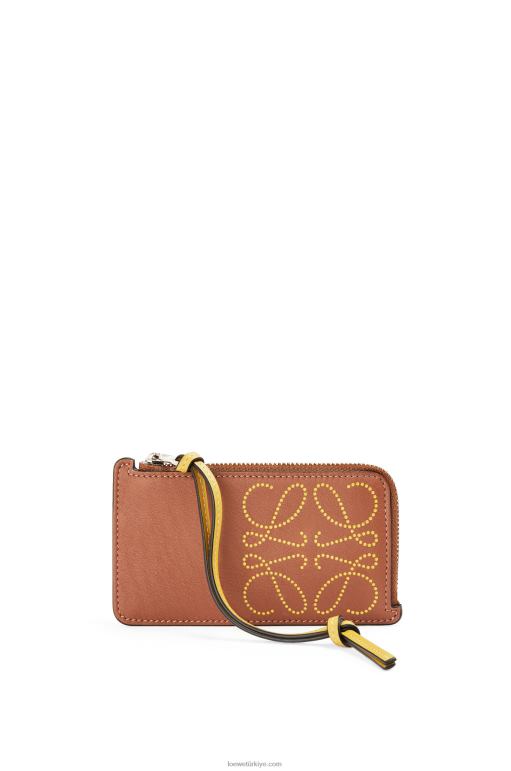 Loewe klasik dana derisinde marka jetonlu kartlık 026001418 kadınlar ten rengi/koyu sarı