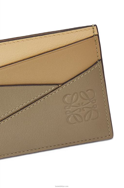 Loewe klasik dana derisinden yapboz düz kartlık 026001362 kadınlar kil yeşili/tereyağı
