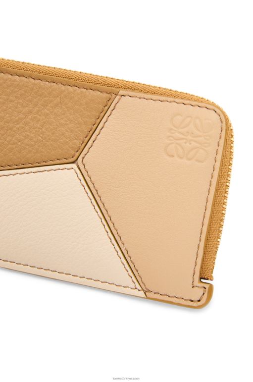Loewe klasik dana derisinden yapboz jetonlu kartlık 026001326 kadınlar angora/tozlu bej