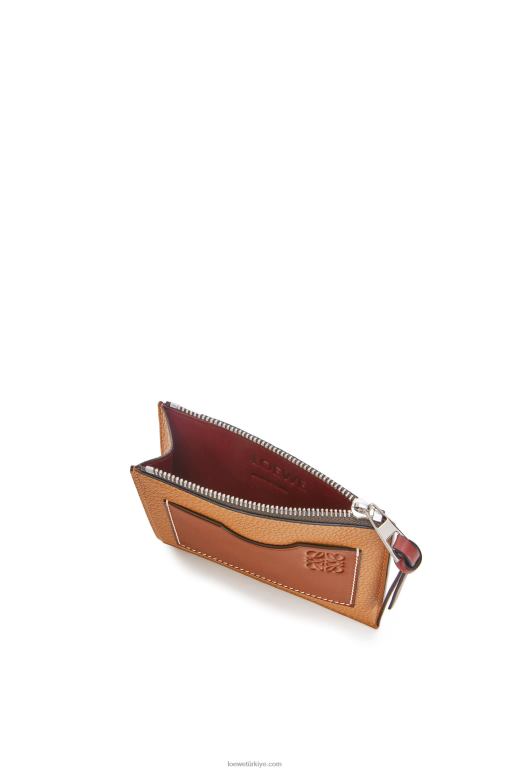 Loewe yumuşak damarlı dana derisinden büyük jetonlu kartlık 026001385 kadınlar hafif karamel/ceviz
