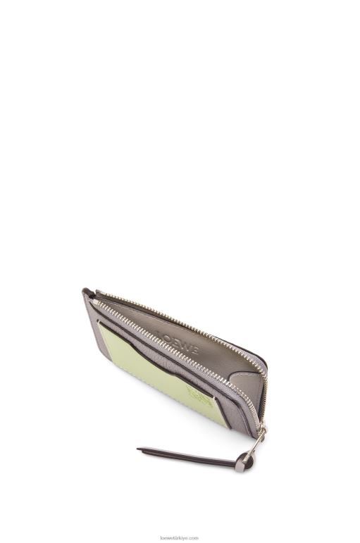 Loewe yumuşak damarlı dana derisinden jetonlu kartlık 026001336 kadınlar inci grisi/açık soluk yeşil