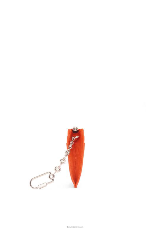 Loewe zincirli çakıl taneli dana derisinden anagram kare kartlık 026001397 kadınlar turuncu