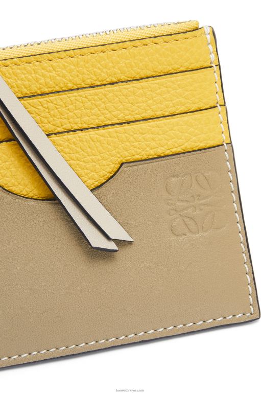 Loewe zincirli yumuşak damarlı dana derisinden kare kartlık 026001383 kadınlar sarı/kil yeşili