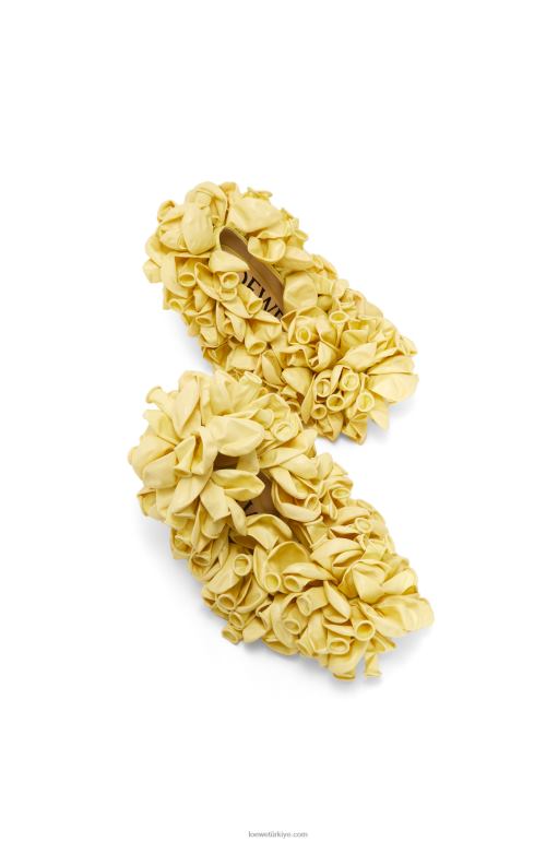 Loewe saten komik balon pompası 02600735 kadınlar orta kapatıcı