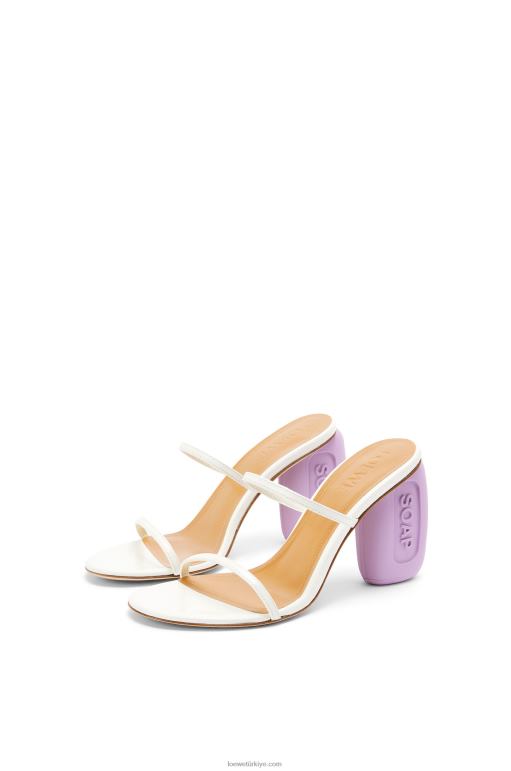 Loewe keçi derisinden sabun sandaleti 02600711 kadınlar beyaz/lavanta