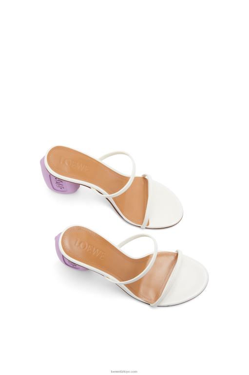 Loewe keçi derisinden sabun sandaleti 02600711 kadınlar beyaz/lavanta