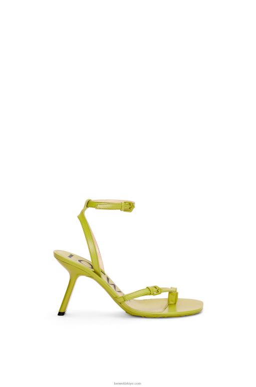 Loewe kuzu derisinden petal stiletto sandalet 02600673 kadınlar Matcha latte
