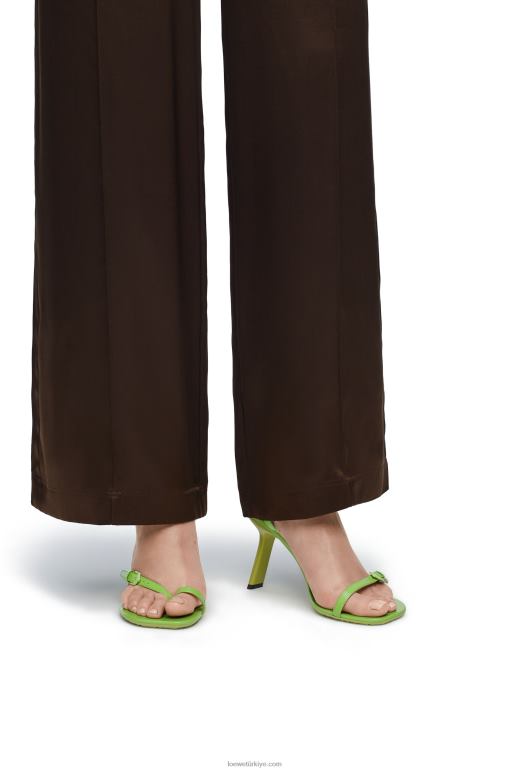 Loewe kuzu derisinden petal stiletto sandalet 02600673 kadınlar Matcha latte