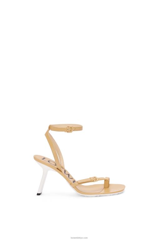 Loewe kuzu derisinden petal stiletto sandalet 02600676 kadınlar orta kapatıcı