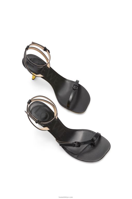 Loewe kuzu derisinden petal stiletto sandalet 02600677 kadınlar siyah
