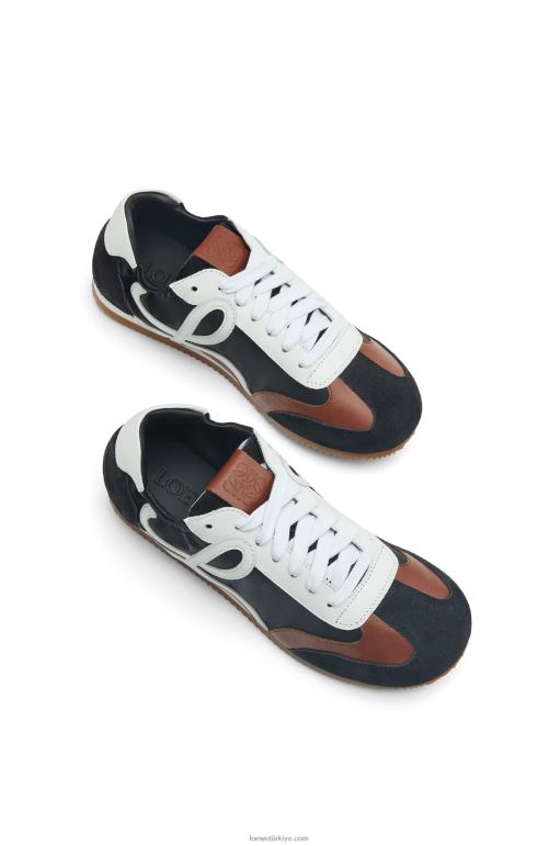 Loewe naylon ve dana derisinden bale koşucusu 02600667 kadınlar siyah beyaz