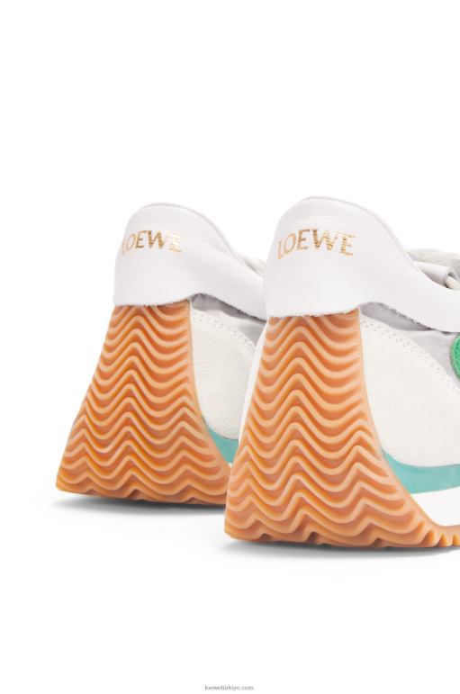 Loewe teknik ağ ve süette akış koşucusu 02600649 kadınlar gümüş/beyaz/yeşil