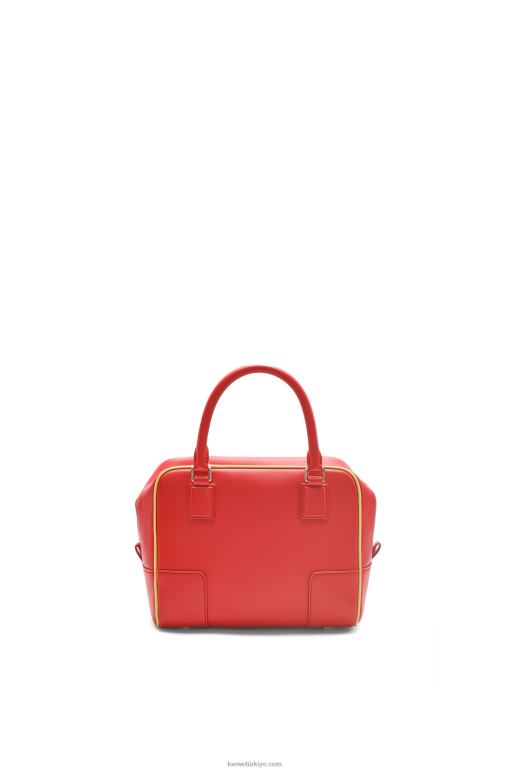 Loewe Nappa dana derisinde atık cadı amazona 19 çanta 02600193 kadınlar kırmızı