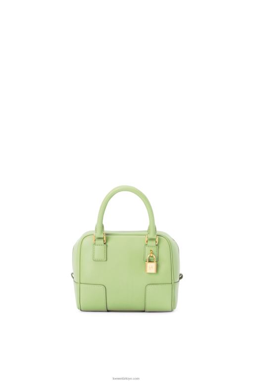 Loewe Nappa dana derisinden amazona 16 kare çanta 02600137 kadınlar açık soluk yeşil
